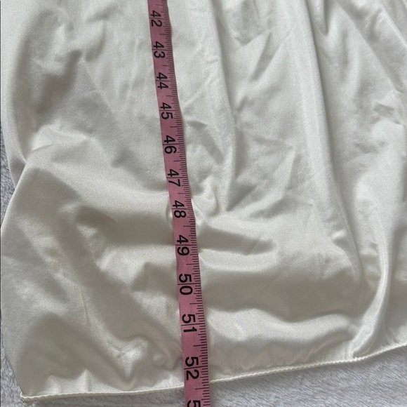 1960s Vtg Van Raalte Lace Coquette Romantic Long Sleeve Ivory Nightgown 34 Bride - Picture 9 of 12